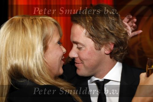 Amsterdam 23 oktober 2009
Televizierring 2009 in Carre in Amsterdam. Linda de Mol met vriend Jeroen Rietbergen
Peter Smulders bv