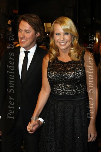 Amsterdam 26 oktober 2009
Premiere terug naar de kust in Tuschinski. Linda de Mol en Jeroen Rietbergen
Peter Smulders bv