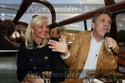 Amsterdam 8 november 2009
Presentatie boek Theo Heuft over zijn leven en Yab Yum. Masarten Spanjer met zijn vriendin
Peter Smulders bv