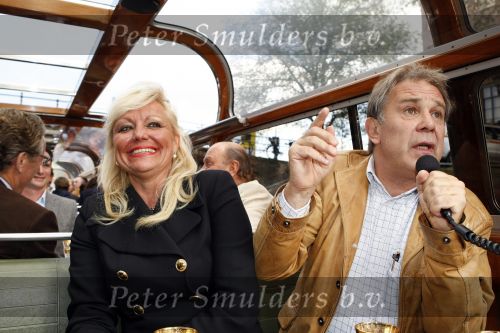 Amsterdam 8 november 2009
Presentatie boek Theo Heuft over zijn leven en Yab Yum. Masarten Spanjer met zijn vriendin
Peter Smulders bv