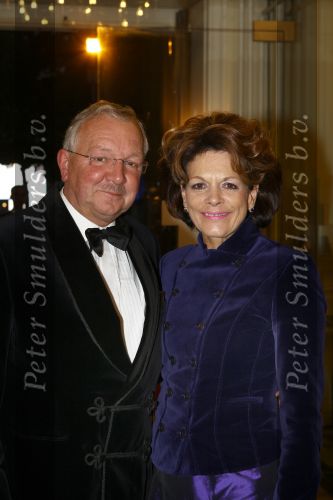 Maastricht, 23 Oktober 2009 Afscheid van het artiestenvak en 60e verjaardag Marjon Lambriks
Maja Steenwijk met man
Foto Peter Smulders BV