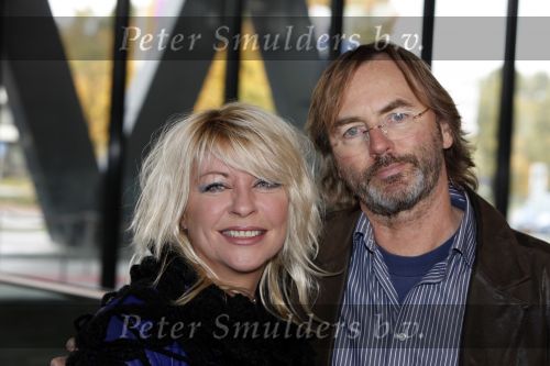 Hilversum 26 oktober 2009
Presentatie dvd en cd Ramses Shaffy bij beeld en geluid. Manuela Kemp met man
Peter Smulders bv