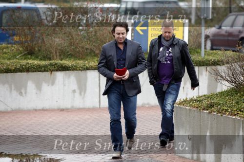 Purmerend 22 oktober 2009
Jan Smit wordt in het ziekenhuis van Purmerend opgezocht door zijn vriendin Liza Plat manager Jaap Buys collega Marco Borsato en vander Ruud Smit.
Peter Smulders bv
