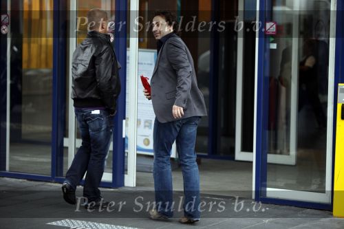 Purmerend 22 oktober 2009
Jan Smit wordt in het ziekenhuis van Purmerend opgezocht door zijn vriendin Liza Plat manager Jaap Buys collega Marco Borsato en vander Ruud Smit.
Peter Smulders bv
