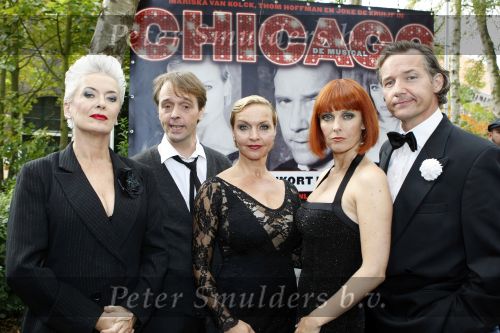 Hoorn 6 oktober 2009
Perspresentatie musical Chicago met oa Peter Lusse Mariska v Kolck Thom Hoffman Doris Baaten en Joke de Kruif.
Peter Smulders bv