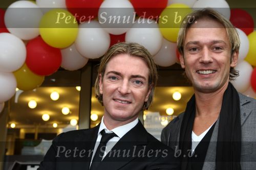 Eindhoven, 11 Oktober 2009
Premiere Pipo de Clown in stadsschouwburg
Martijn v d Bergh met partner
Foto Peter Smulders BV