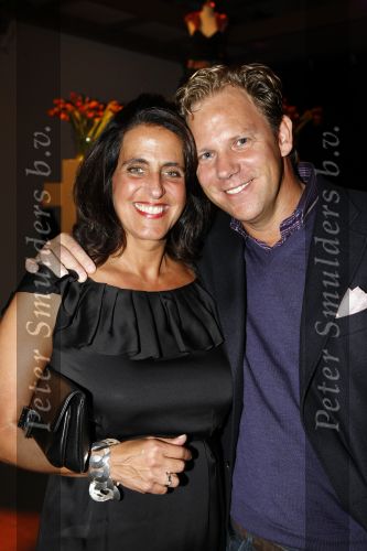 Amsterdam 8 oktober 2009
Feestavond  tbv orange babies. Max v d Berg van Sony Ericsson met zijn vrouw
Peter Smulders bv