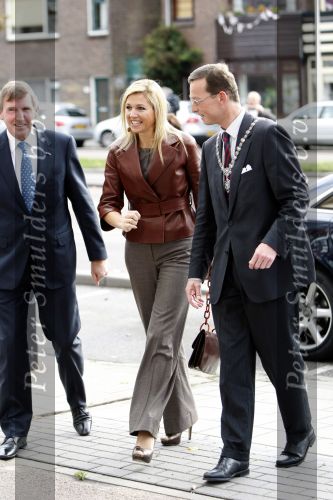 Utrecht 12 oktober 2009
Prinses Maxima op bezoek in Utrecht. Er is veel extra politie op de been.
Peter Smulders bv
