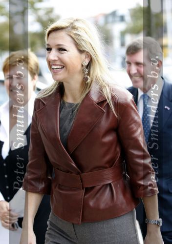 Utrecht 12 oktober 2009
Prinses Maxima op bezoek in Utrecht. Er is veel extra politie op de been.
Peter Smulders bv