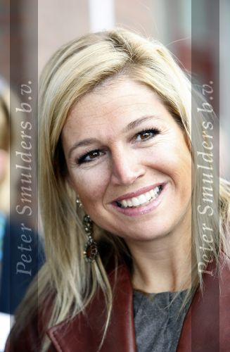 Utrecht 12 oktober 2009
Prinses Maxima op bezoek in Utrecht. Er is veel extra politie op de been.
Peter Smulders bv