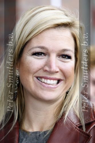 Utrecht 12 oktober 2009
Prinses Maxima op bezoek in Utrecht. Er is veel extra politie op de been.
Peter Smulders bv