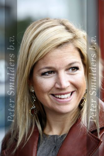Utrecht 12 oktober 2009
Prinses Maxima op bezoek in Utrecht. Er is veel extra politie op de been.
Peter Smulders bv