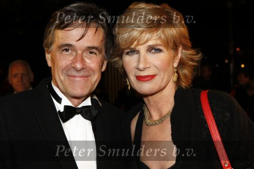 Amsterdam 23 oktober 2009
Televizierring 2009 in Carre in Amsterdam. Mieke v d Weij met man
Peter Smulders bv