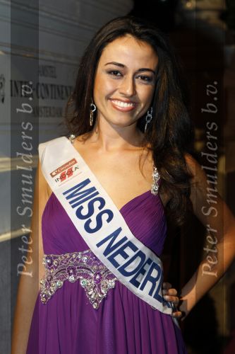 Amsterdam 29 oktober 2009
Beaumonde awards in het Amstel hotel. Miss Nederland
Peter Smulders bv