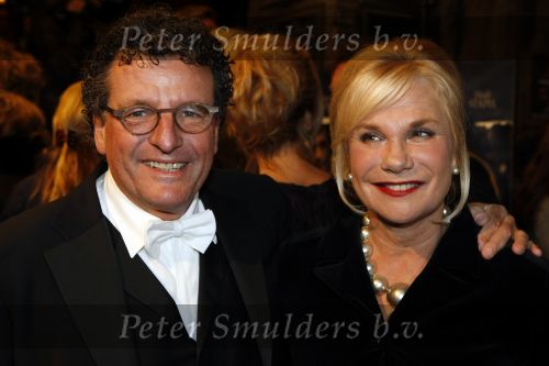 Amsterdam 26 oktober 2009
Premiere terug naar de kust in Tuschinski. Monique v d Ven en Edwin de Vries
Peter Smulders bv