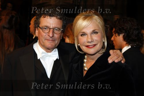Amsterdam 26 oktober 2009
Premiere terug naar de kust in Tuschinski. Monique v d Ven en Edwin de Vries
Peter Smulders bv