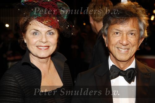 Amsterdam 23 oktober 2009
Televizierring 2009 in Carre in Amsterdam. Nelleke v d Krogt met vriend
Peter Smulders bv