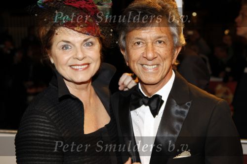 Amsterdam 23 oktober 2009
Televizierring 2009 in Carre in Amsterdam. Nelleke v d Krogt met vriend
Peter Smulders bv