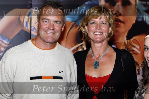 Rotterdam 25 oktober 2009
Premiere Holiday on ice in ahoy. Olga Commandeur met vriend en kinderen
Peter Smulders bv