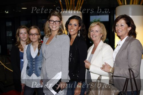 Rotterdam 25 oktober 2009
Premiere Holiday on ice in ahoy. Gooisch meisje Pauline Wingelaar met familie
Peter Smulders bv