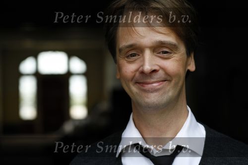 Hoorn 6 oktober 2009
Perspresentatie musical Chicago met oa Peter Lusse Mariska v Kolck Thom Hoffman Doris Baaten en Joke de Kruif.
Peter Smulders bv