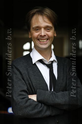 Hoorn 6 oktober 2009
Perspresentatie musical Chicago met oa Peter Lusse Mariska v Kolck Thom Hoffman Doris Baaten en Joke de Kruif.
Peter Smulders bv