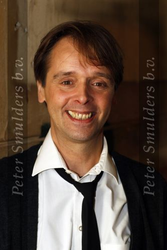 Hoorn 6 oktober 2009
Perspresentatie musical Chicago met oa Peter Lusse Mariska v Kolck Thom Hoffman Doris Baaten en Joke de Kruif.
Peter Smulders bv