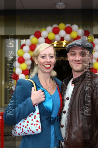 Eindhoven, 11 Oktober 2009
Premiere Pipo de Clown in stadsschouwburg
Plien v Beusekom met man
Foto Peter Smulders BV