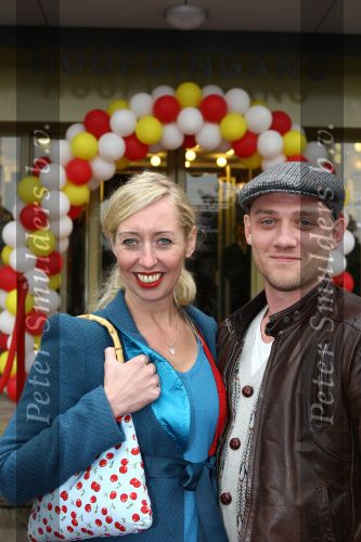 Eindhoven, 11 Oktober 2009
Premiere Pipo de Clown in stadsschouwburg
Plien v Beusekom met man
Foto Peter Smulders BV
