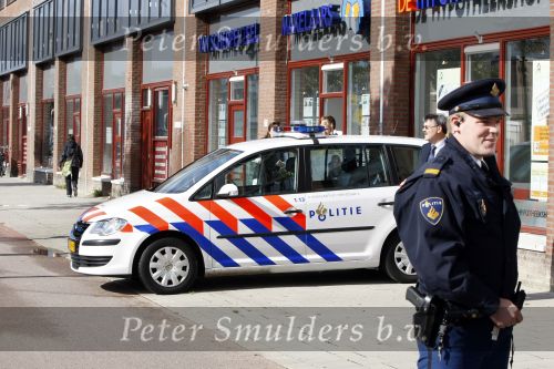 Utrecht 12 oktober 2009
Prinses Maxima op bezoek in Utrecht. Er is veel extra politie op de been.
Peter Smulders bv