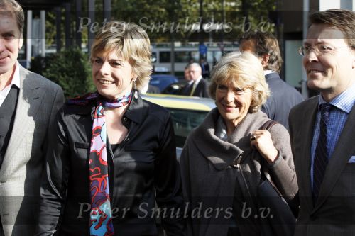 Rotterdam 28 oktober 2009
Prinses Laurentien Prins Constantijn en Prinses Irene arriveren in een electrische mini cooper bij bijeenkomst.
Peter Smulders bv