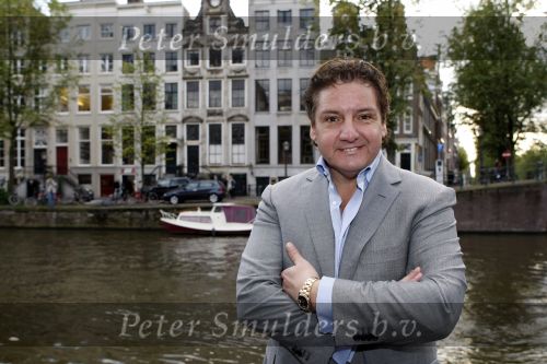 Amsterdam 8 november 2009
Presentatie boek Theo Heuft over zijn leven en Yab Yum. Rene Froger
Peter Smulders bv