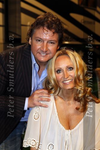 Hilversum 12 oktober 2009
Rene en Natasja Froger bij de presentatie van de nieuwe serie Frogers heppie.
Peter Smulders bv
