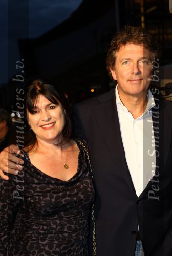 Amstelveen, 9 Oktober 2009
Premiere Ivo Niehe in het Cultureel Centrum
Robert ten Brink met zijn vrouw
Foto Peter Smulders BV