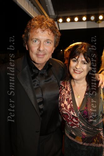 Amsterdam 23 oktober 2009
Televizierring 2009 in Carre in Amsterdam. Robert ten Brink met zijn vrouw
Peter Smulders bv