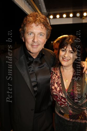 Amsterdam 23 oktober 2009
Televizierring 2009 in Carre in Amsterdam. Robert ten Brink met zijn vrouw
Peter Smulders bv