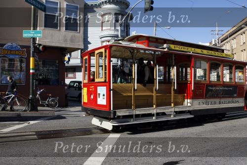 San Francisco 1 oktober 2009
Diversen zoals Alcatraz the Golden gate bridge een tram e.a.
Peter Smulders bv