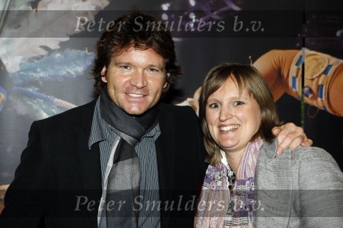 Rotterdam 25 oktober 2009
Premiere Holiday on ice in ahoy. sander Jansons met zus
Peter Smulders bv