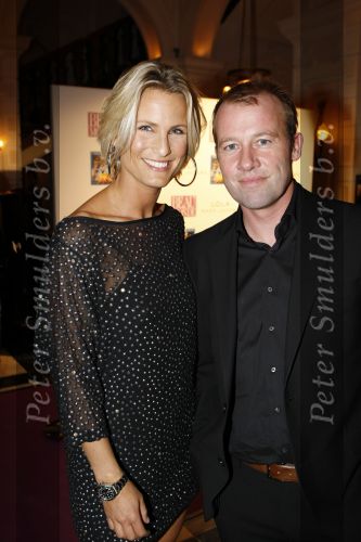 Amsterdam 29 oktober 2009
Beaumonde awards in het Amstel hotel. Sjimmy Bruijninckx met man
Peter Smulders bv
