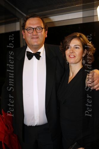 Amsterdam 24 oktober 2009
Premiere Musical over Nelson mandela in carre. Sjuul Paradijs met zijn vrouw
Peter Smulders bv