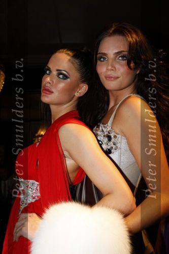 Amsterdam 3 november 2009
Modeshow en feestje in het college hotel. Sylvia Geersen en Kim Feenstra
Peter Smulders bv