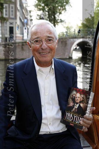 Amsterdam 8 november 2009
Presentatie boek Theo Heuft over zijn leven en Yab Yum.
Peter Smulders bv