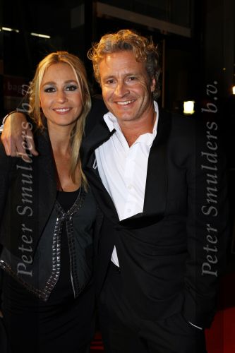 Amsterdam 26 oktober 2009
Premiere terug naar de kust in Tuschinski. Wendy v Dijk zwanger met vriend Erland Galjaard
Peter Smulders bv