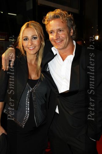 Amsterdam 26 oktober 2009
Premiere terug naar de kust in Tuschinski. Wendy v Dijk zwanger met vriend Erland Galjaard
Peter Smulders bv