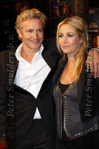 Amsterdam 26 oktober 2009
Premiere terug naar de kust in Tuschinski. Wendy v Dijk zwanger met vriend Erland Galjaard
Peter Smulders bv