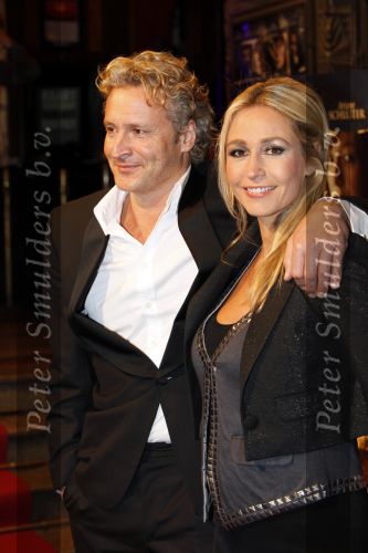 Amsterdam 26 oktober 2009
Premiere terug naar de kust in Tuschinski. Wendy v Dijk zwanger met vriend Erland Galjaard
Peter Smulders bv