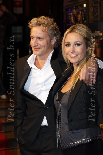 Amsterdam 26 oktober 2009
Premiere terug naar de kust in Tuschinski. Wendy v Dijk zwanger met vriend Erland Galjaard
Peter Smulders bv