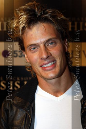 Amsterdam 28 2n 28 oktober 2009
Premiere film michael Jackson in Tuschinski. Winston Post
Peter Smulders bv