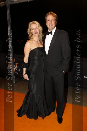 Leiden 30 oktober 2010
Premiere Soldaat van oranje op vliegbasis Valkenburg. Alexander Pechtold met vrouw
Peter Smulders bv