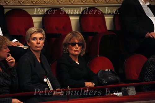Amsterdam 6 november 2010
Herdenkingsdienst/begrafenis van Harry Mulisch in de stadsschouwburg van Amsterdam. Annemarie Oster
Peter Smulders bv
